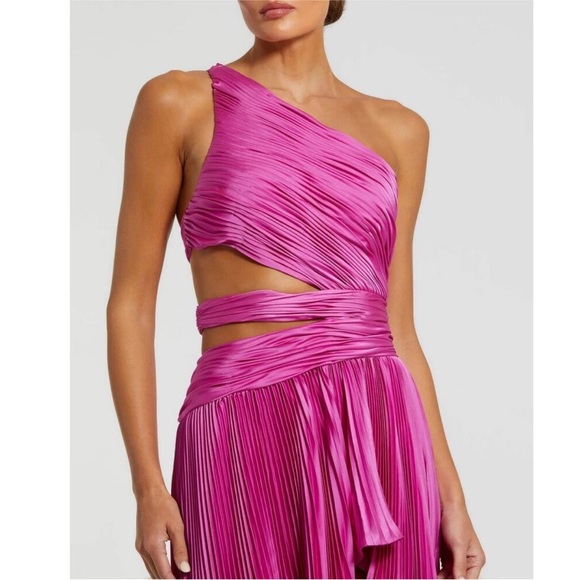 Mac Duggal 49837 Fuchsia One Shoulder Pleated Charmeuse Gown with Slit Sz 6 NEW - Picture 3 of 4